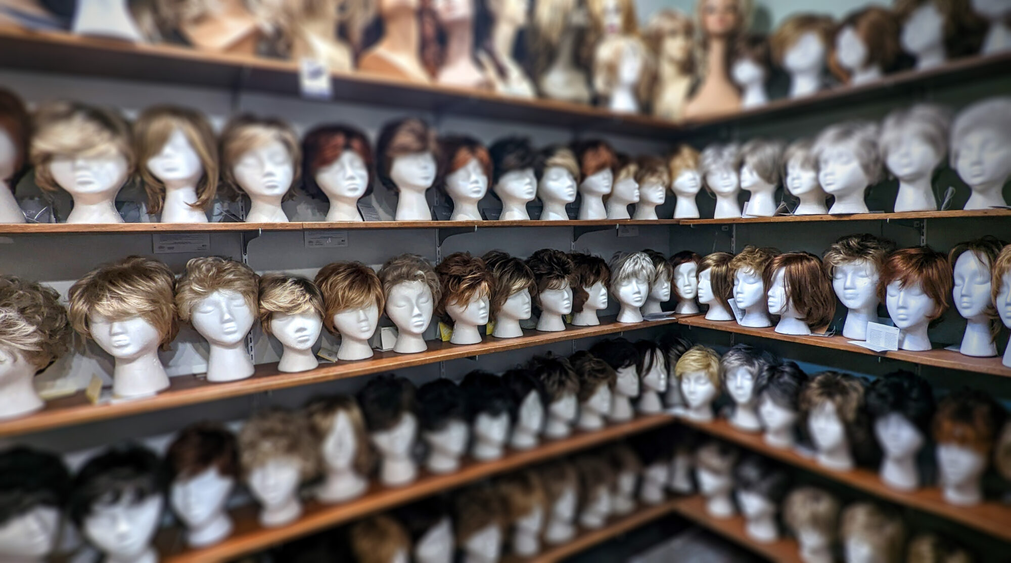 House of Wigs Lincoln, Nebraska Ovation Salon & House of Wigs